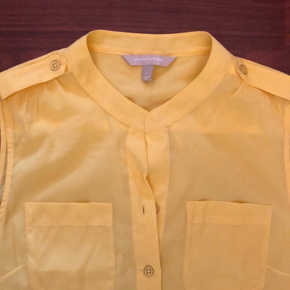 Banana Republic Factory yellow blouse - Picture 2 of 8